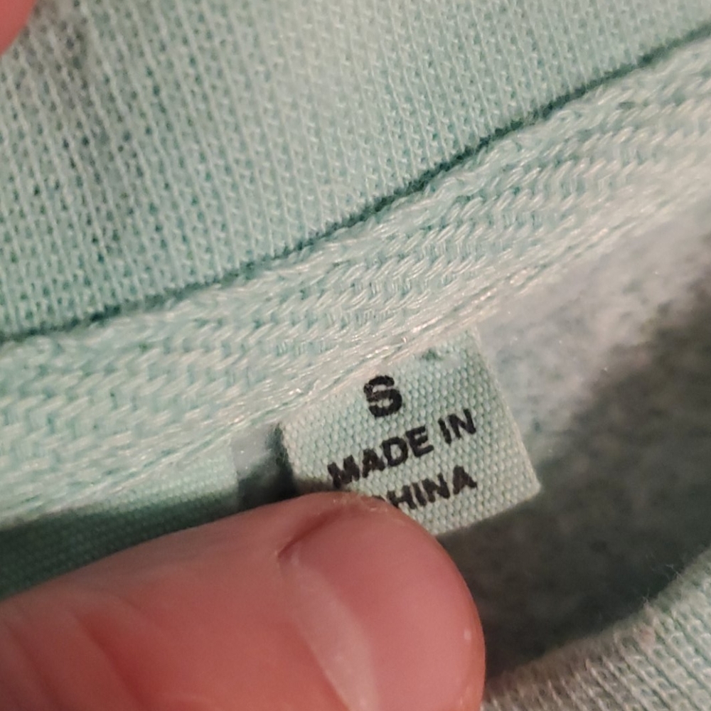 Sweater - Picture 3 of 4